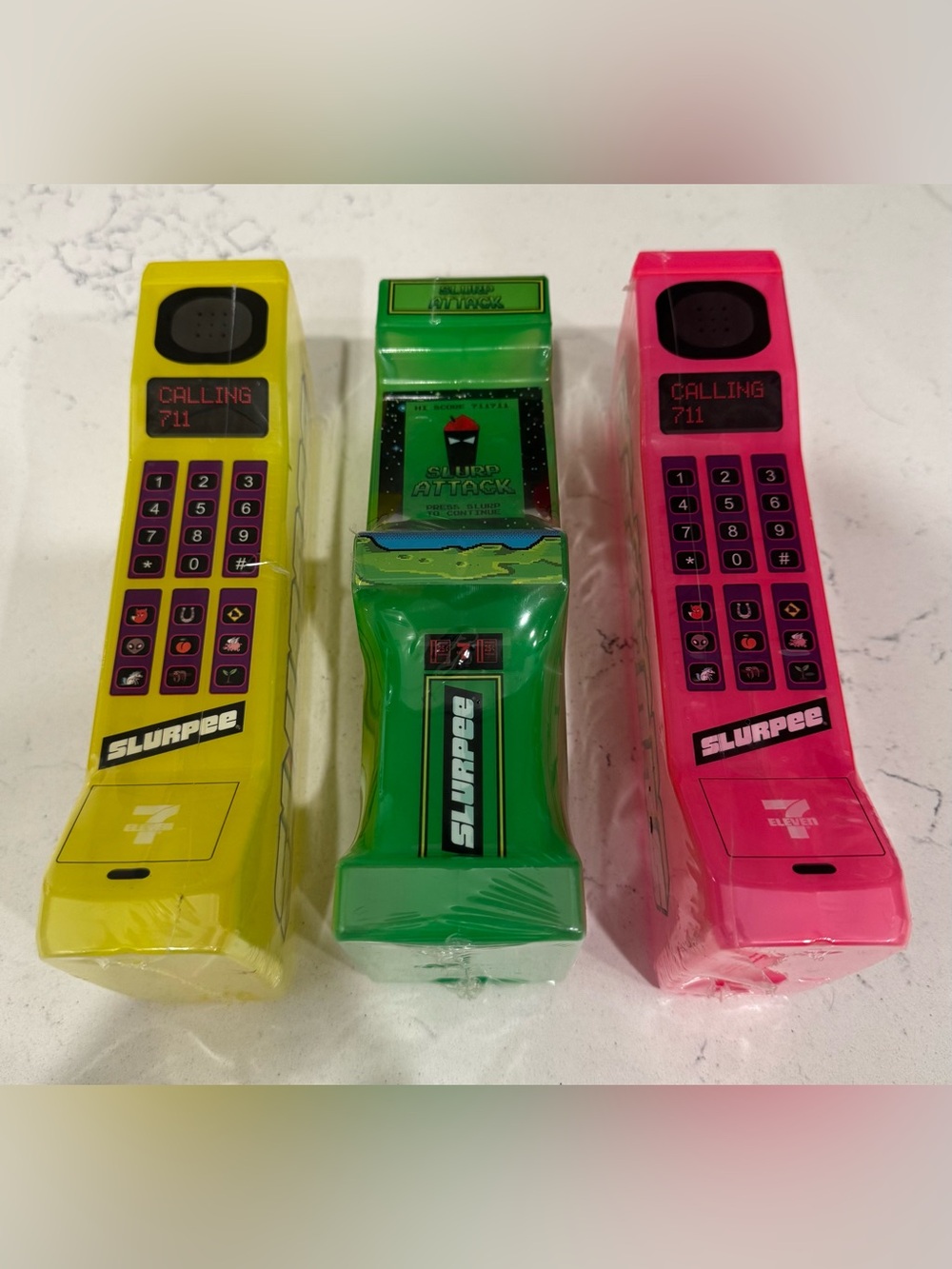 NEW 7-Eleven Slurpee 3 Cup Lot Shrink Wrapped with Straws Retro Phone Arcade